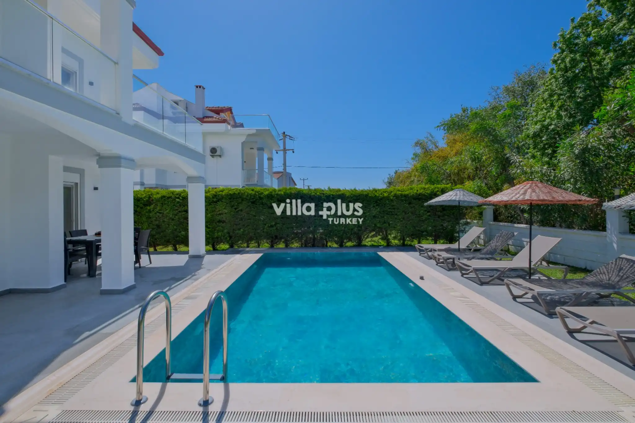 Villa Mandarin  1