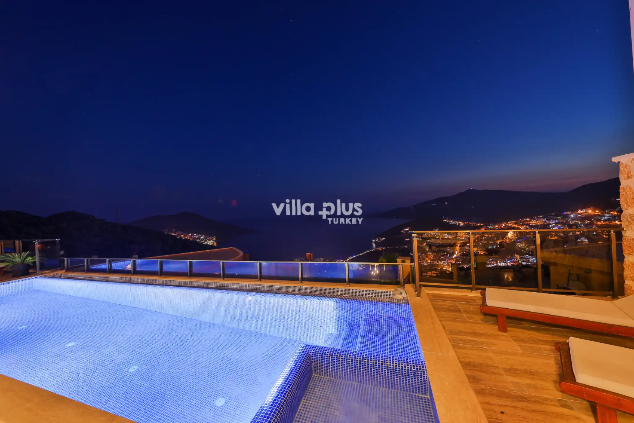 Villa Thalassa is a 6-person rental villa located in the central Kızıltaş area of Kalkan.