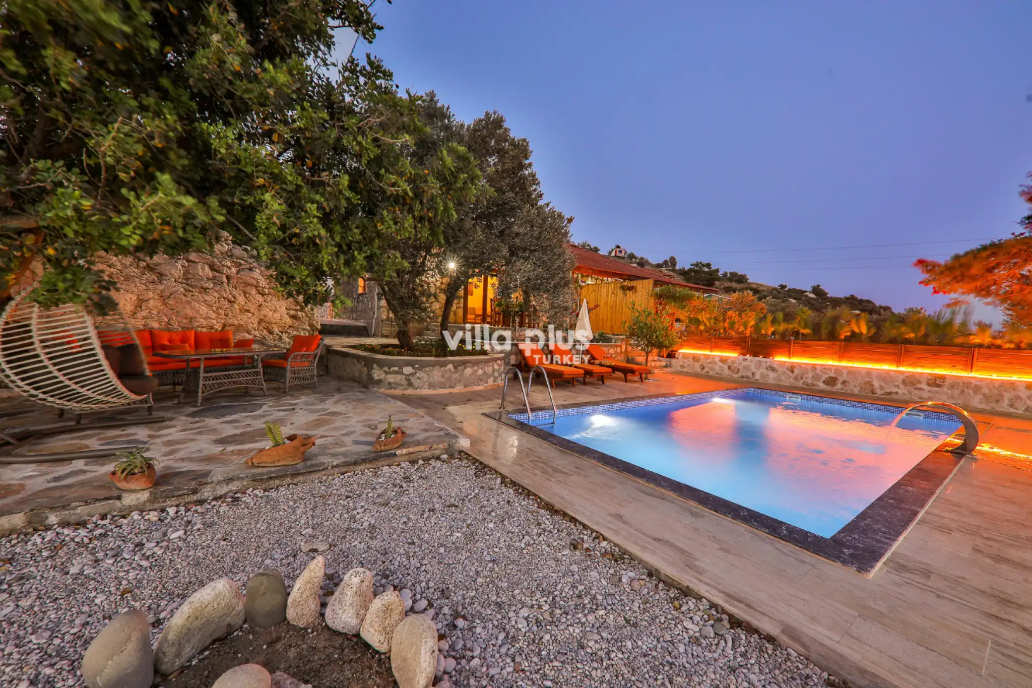 552A1368_469.jpg
