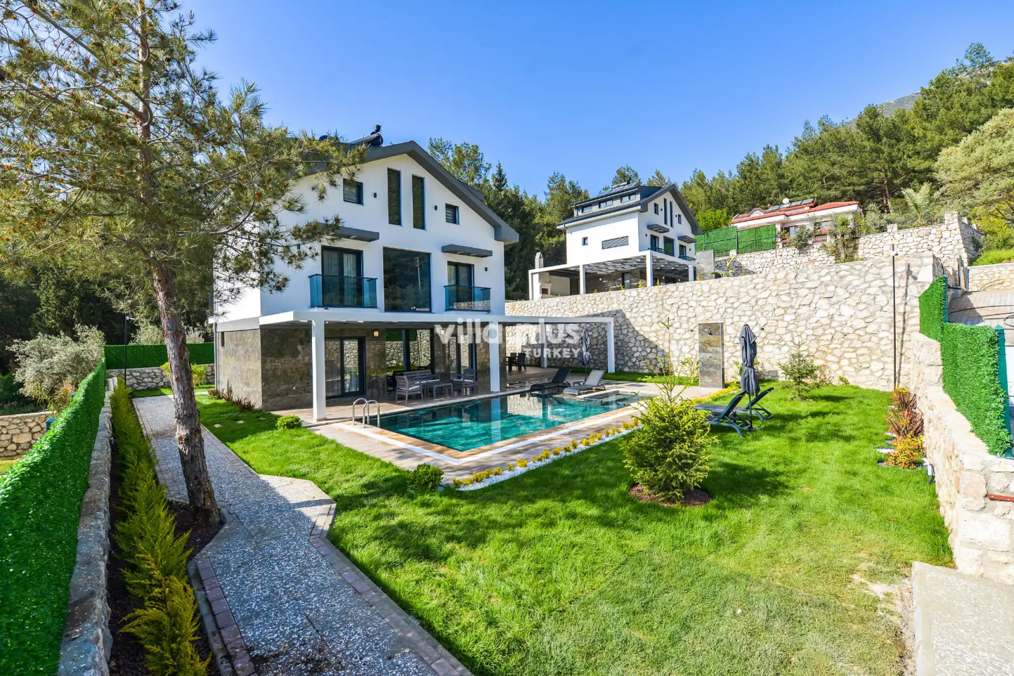 Pet Allowed Villa Rental