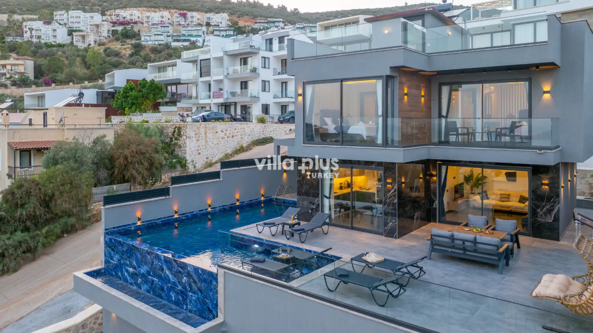 Villa Rivella, 8 person sea view villa in Kalkan area