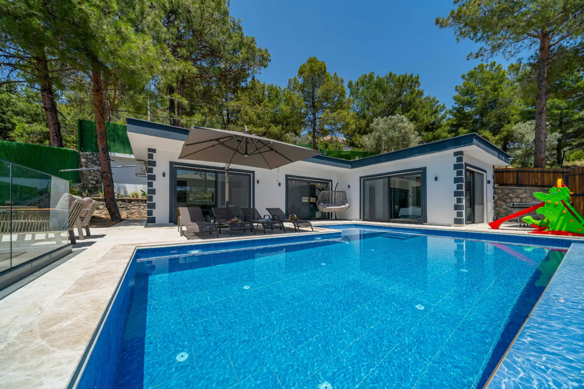 Villa Veritas