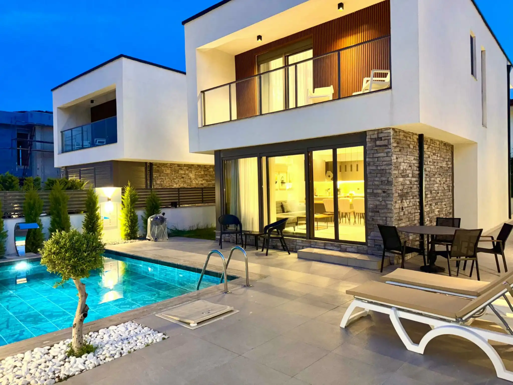 VİLLA ZENİA KEMER 