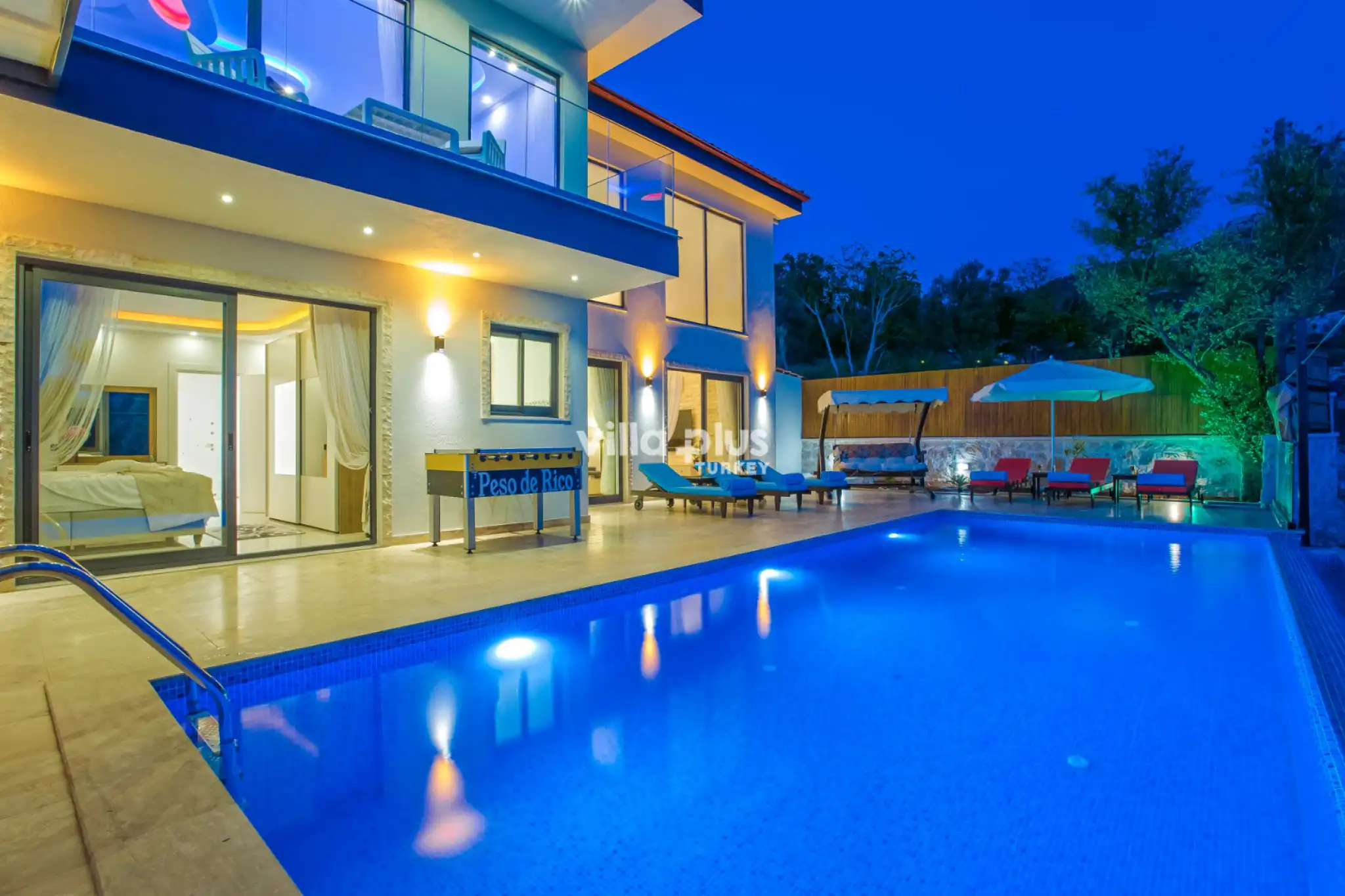 Peso-De-Rico-Villa-3_374.jpg