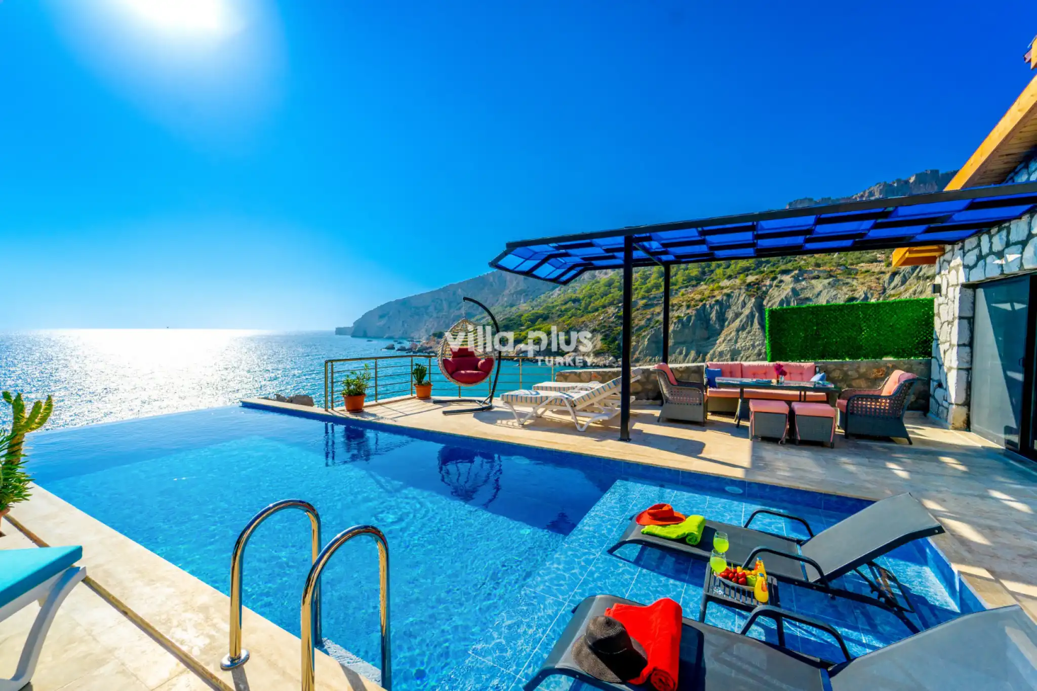 ViLLA-ADONiS_05_2_168.jpg