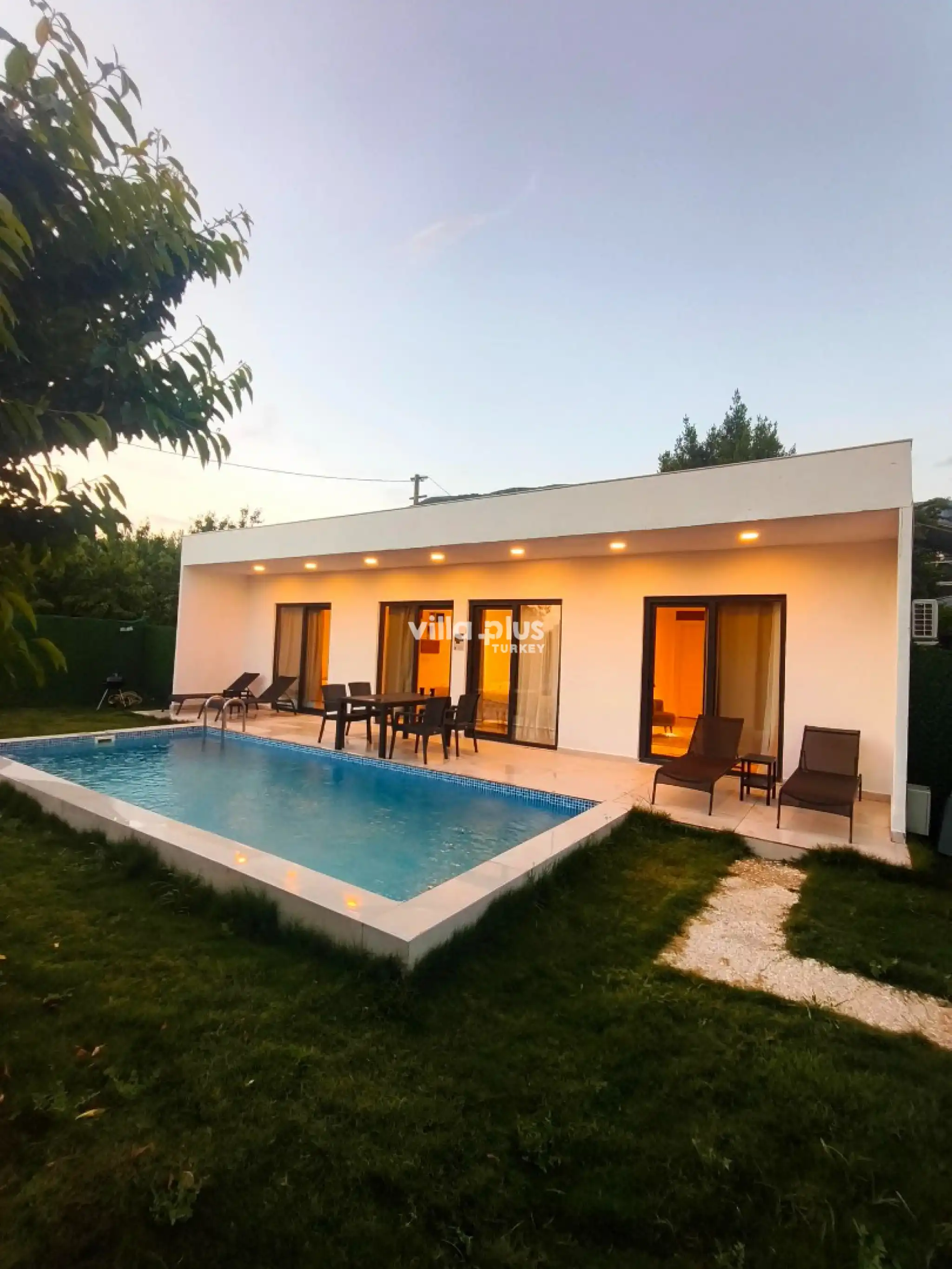 ViLLA-AMON-30_355.jpg