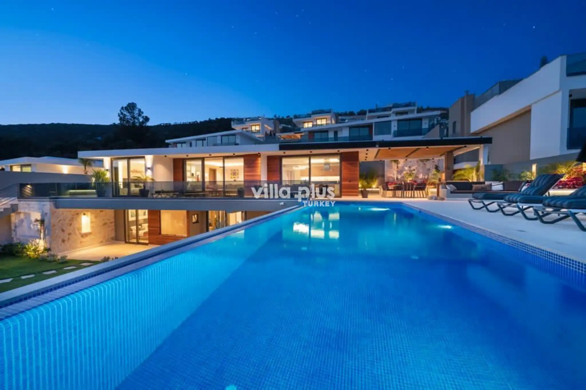 Villa-Ayse-Luks-Deniz-Manzarali-Kiralik-Villalar-Villaciniz-21_402_964.jpeg