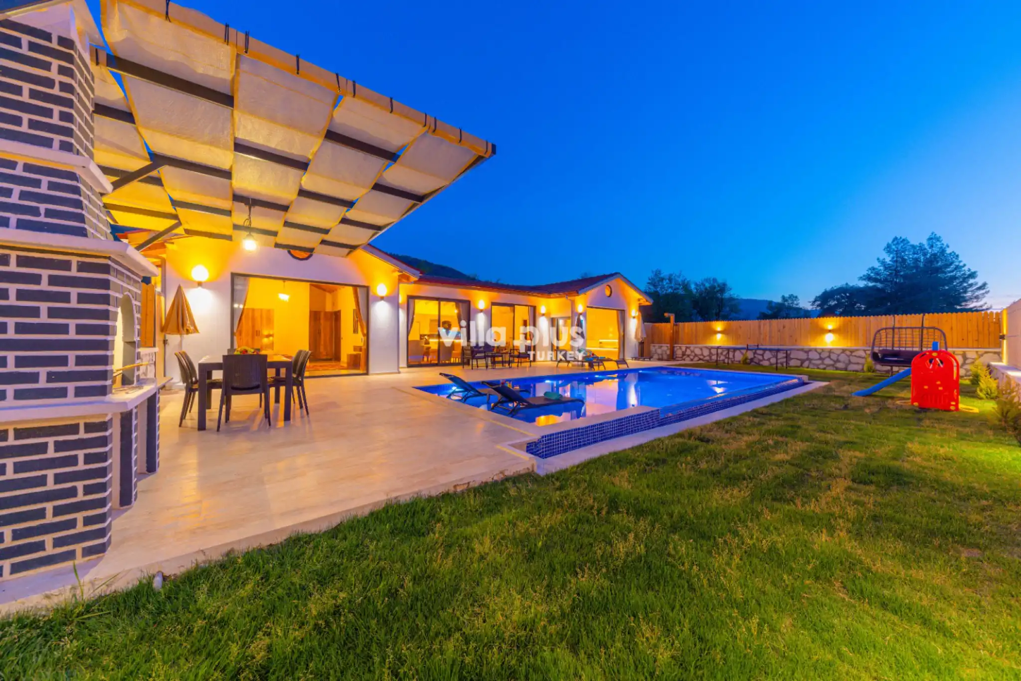 _A5A2696_590.jpg
