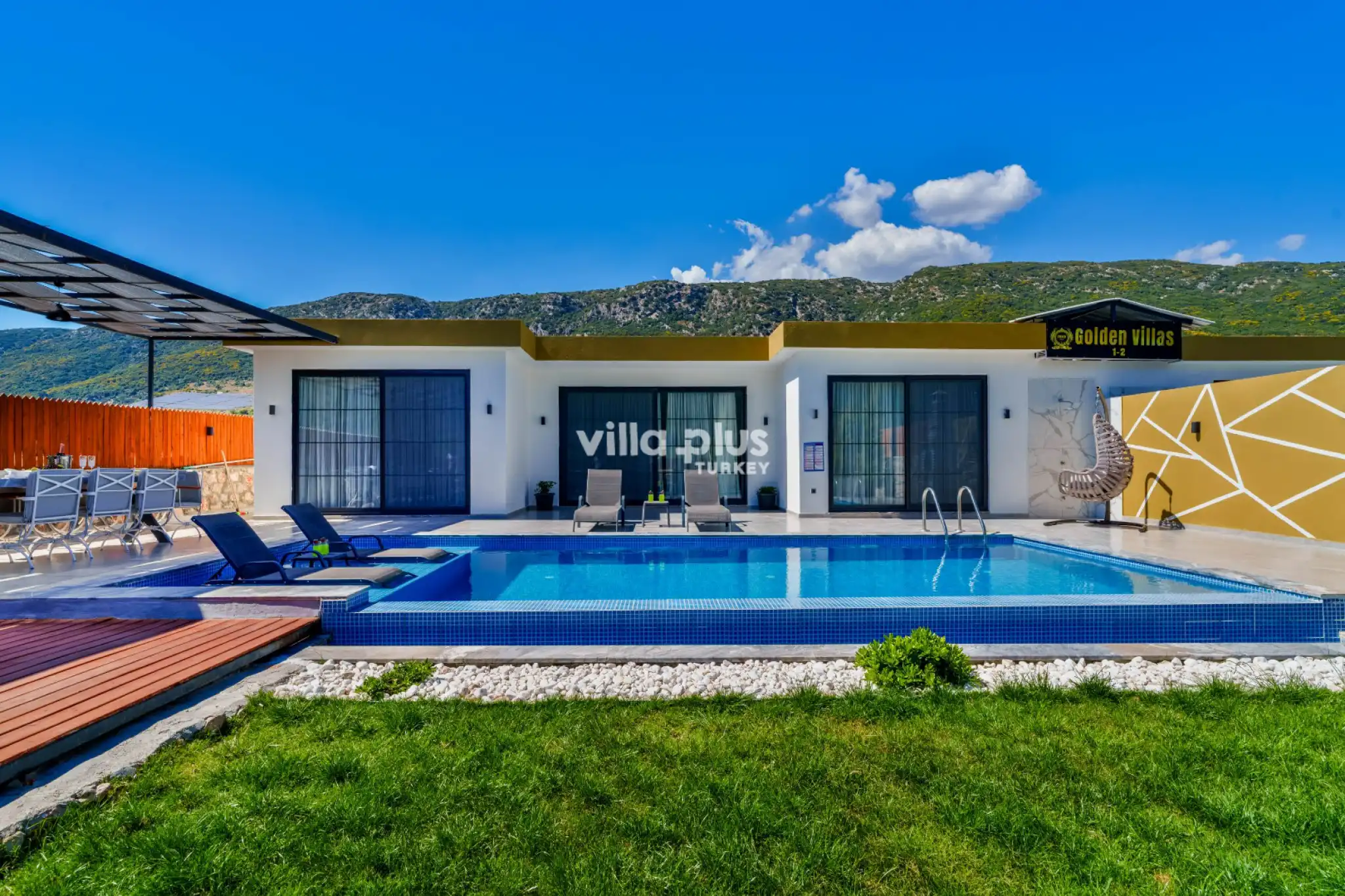 Villa Roxy 2