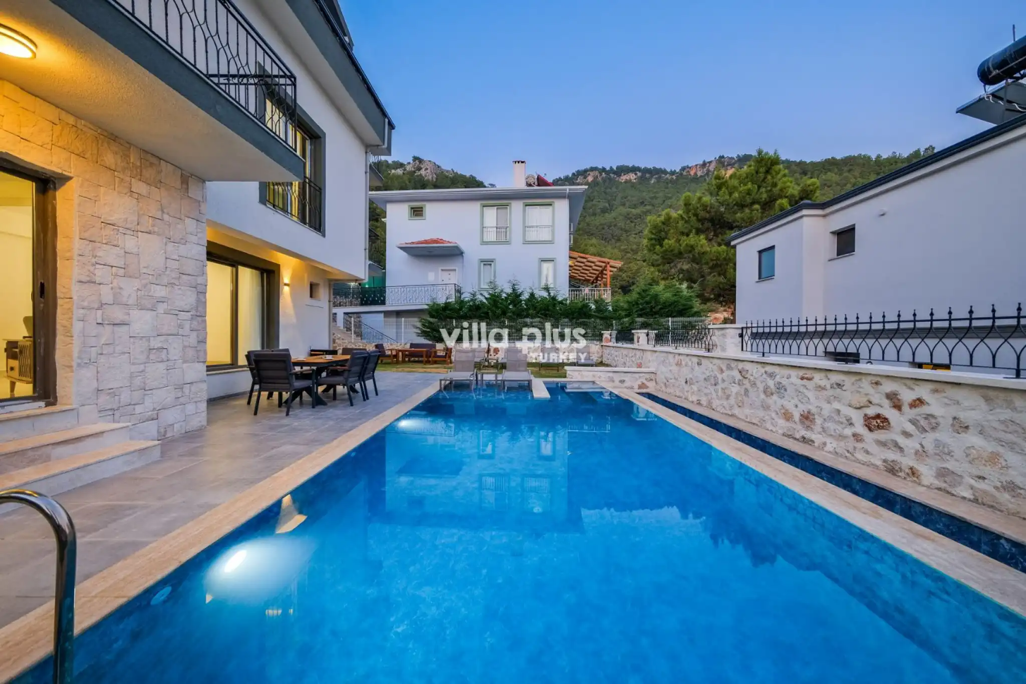 Villa Elina 2