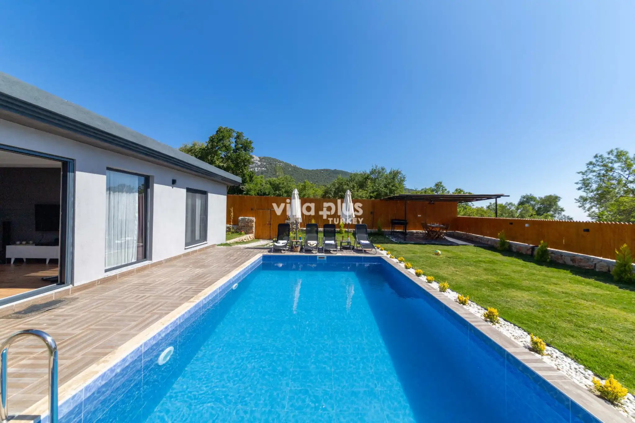 villa-arkadia-1_123.jpg