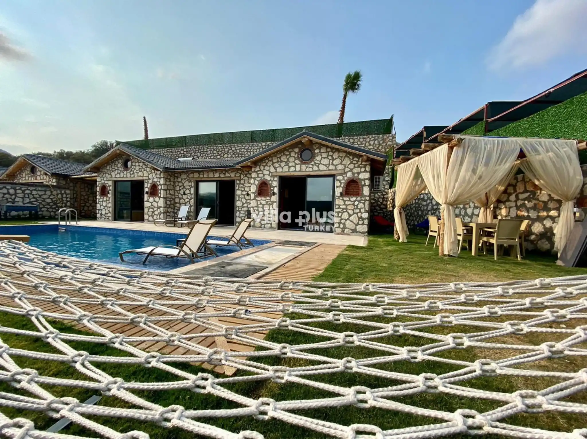 villa-carino-4-14_267.jpeg