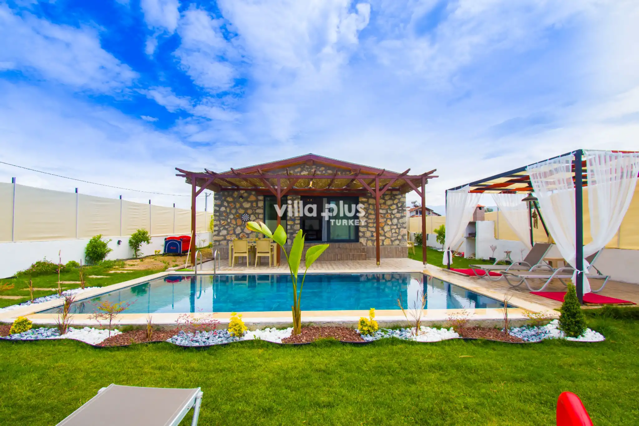 villa-lemonade-2-16_995.jpg