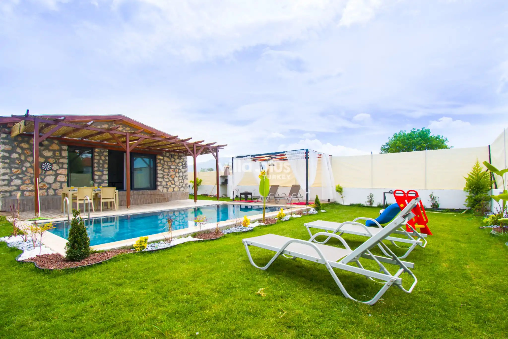 villa-lemonade-2-18_588.JPG