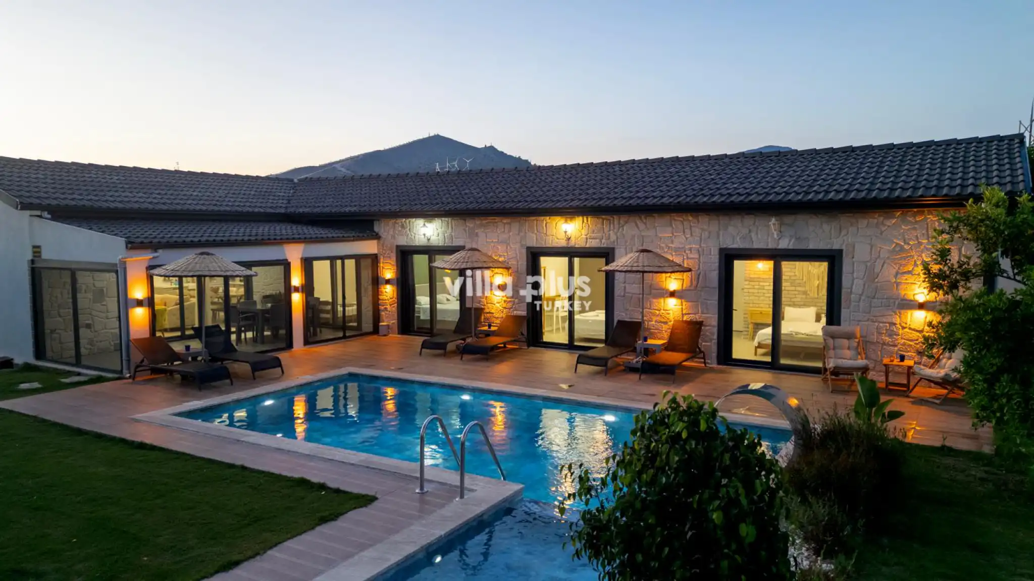villa-paraiso-7_497.jpeg