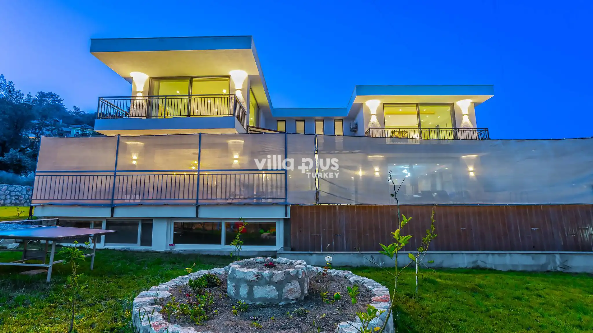 villa-radiant-1-3_920.jpg