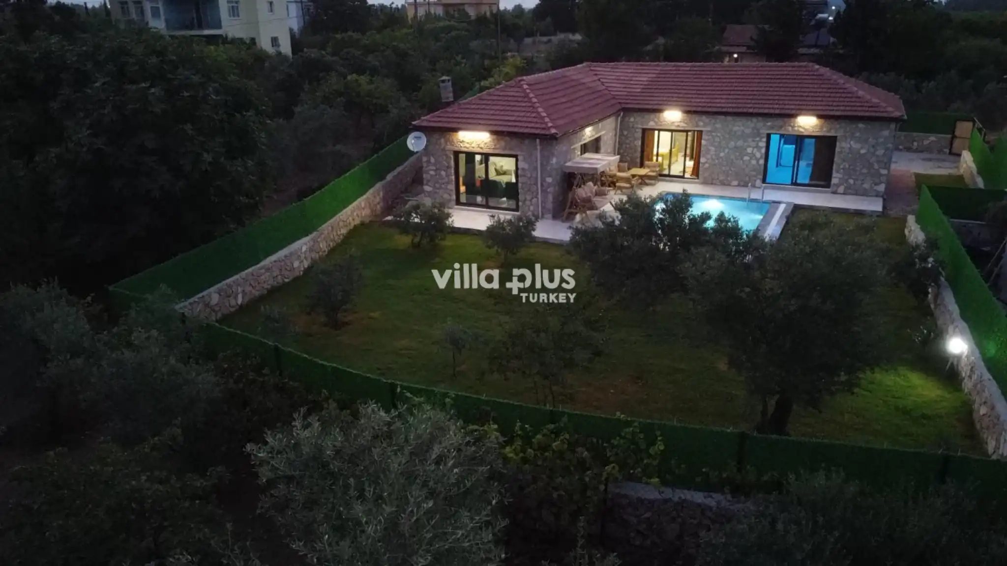 villa-safa-bahcesi-16_386.jpeg