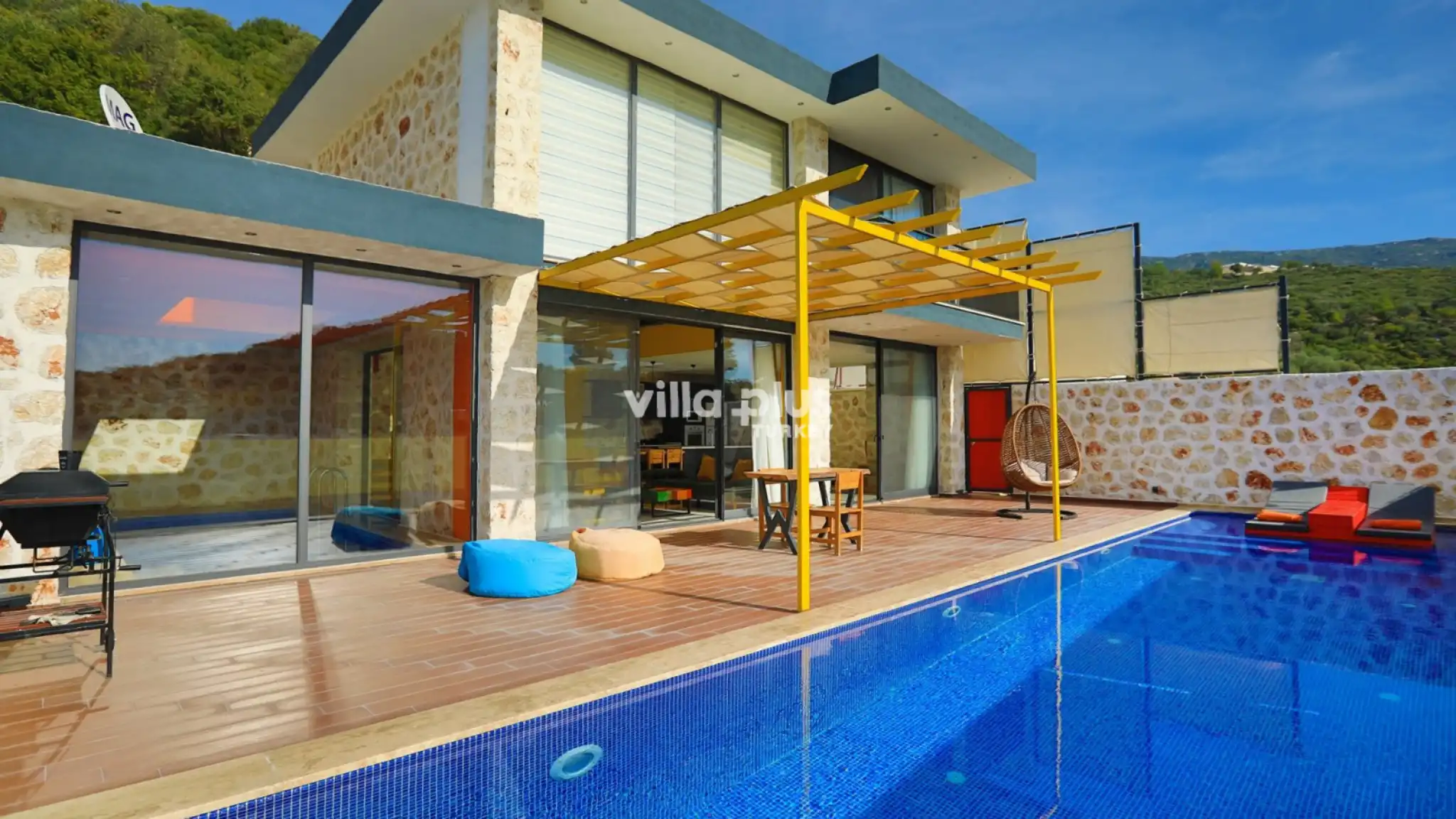 villa-suvari-2_514.JPG