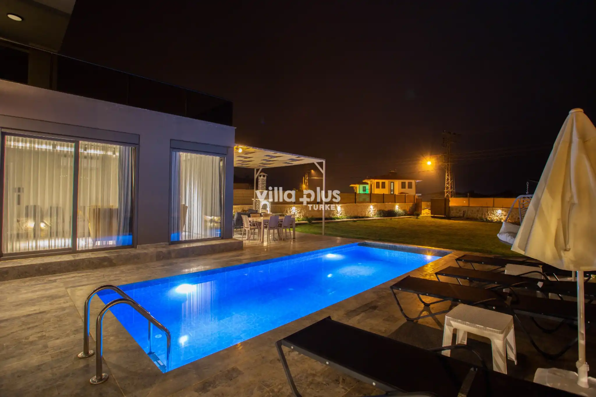 villa-vural-2-bahce-20_305.jpg