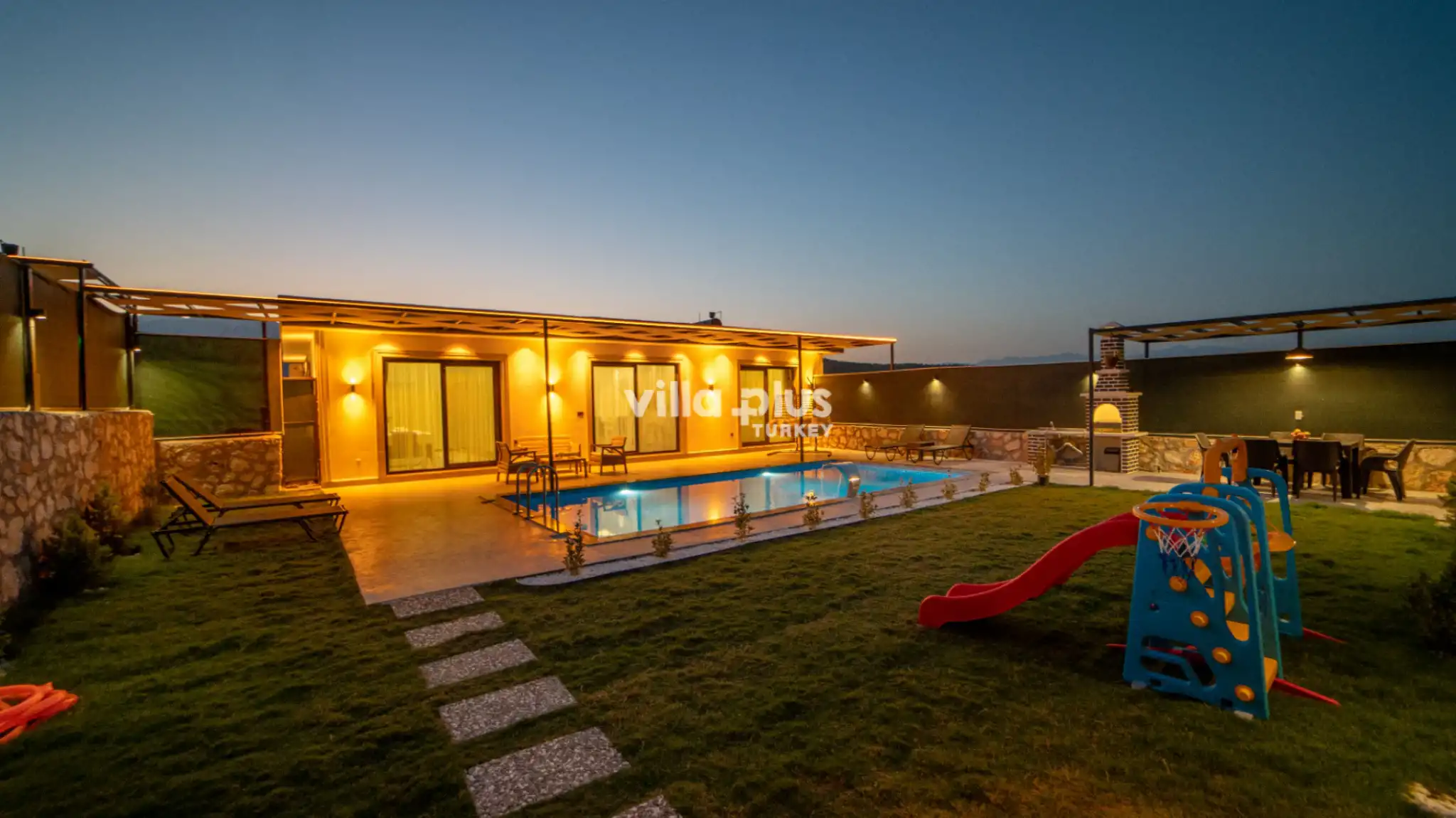villabiz-villa-oasis-1-fethiye-seyikemer-muhafazakar-48_816_208.jpg