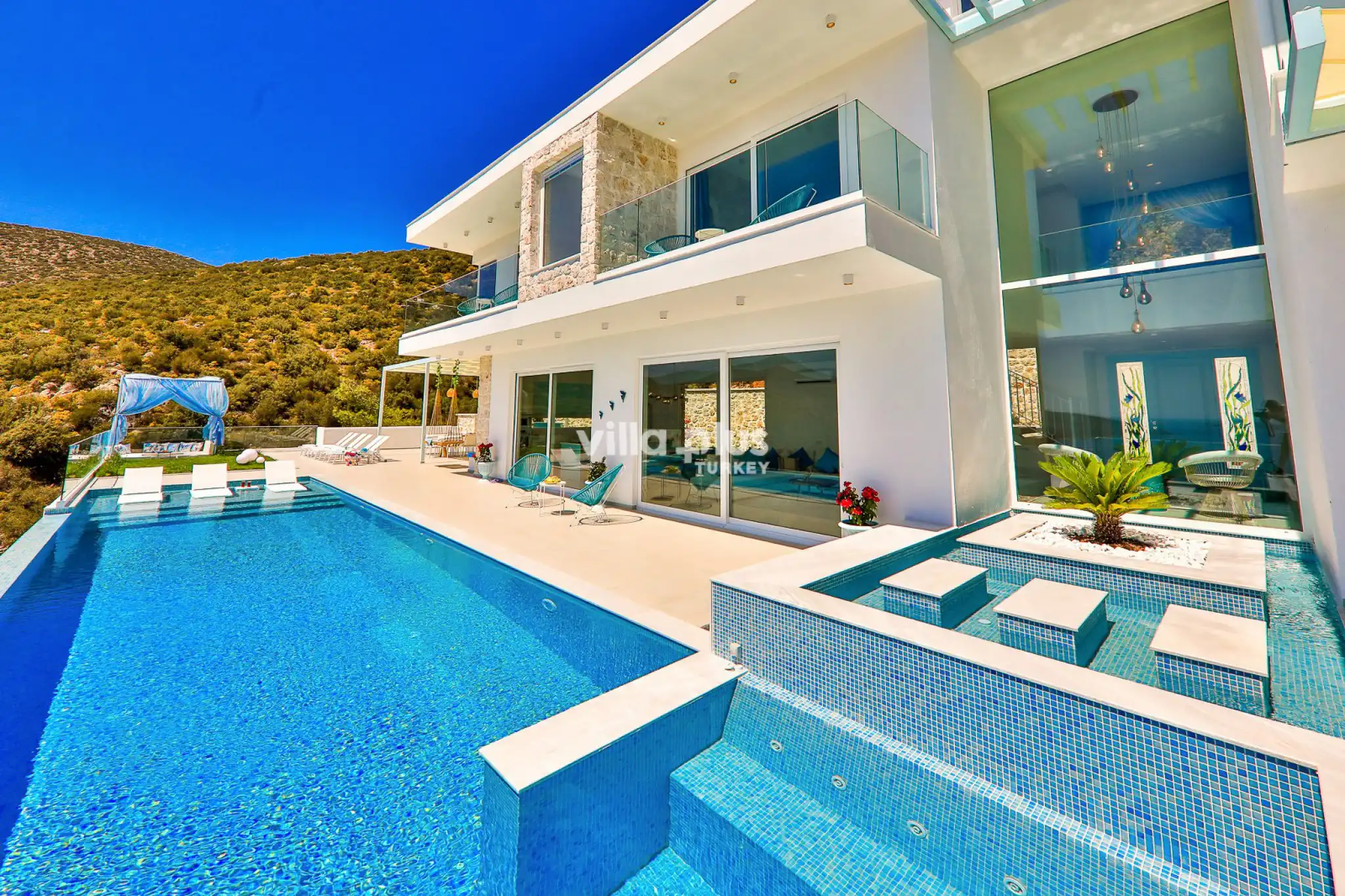 Villa Wren 2