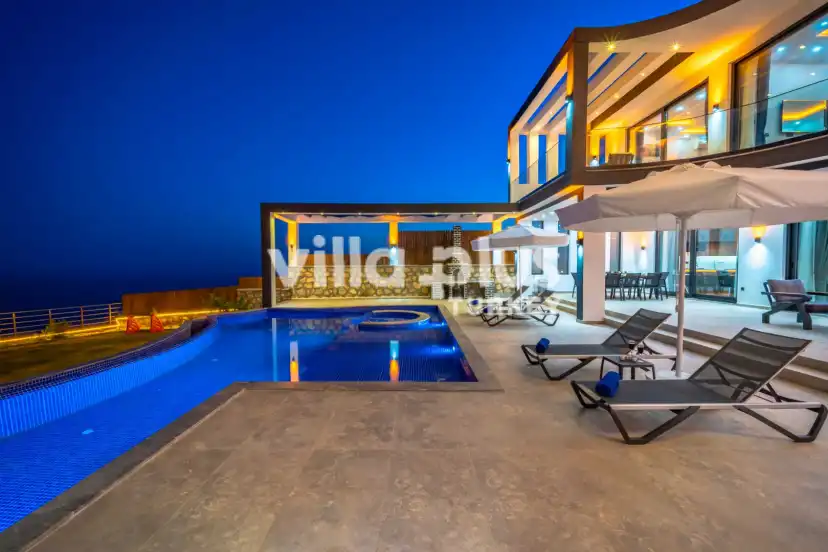 Villa-Kenan-Tatil-Location-Deniz-Manzarali-Villa-91_659.jpg
