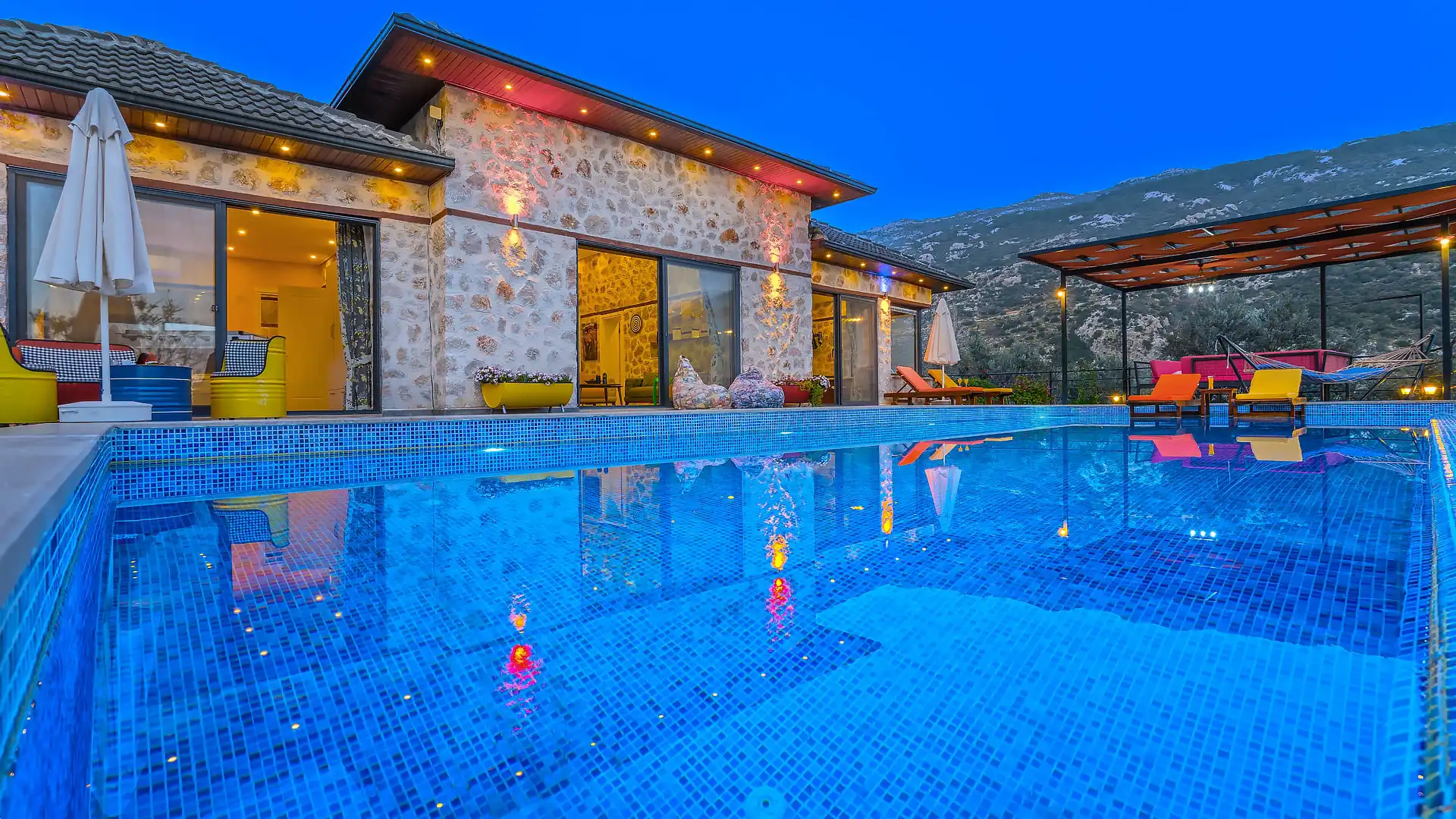 VİLLA DELUNA 2 in İslamlar, with Private Pool