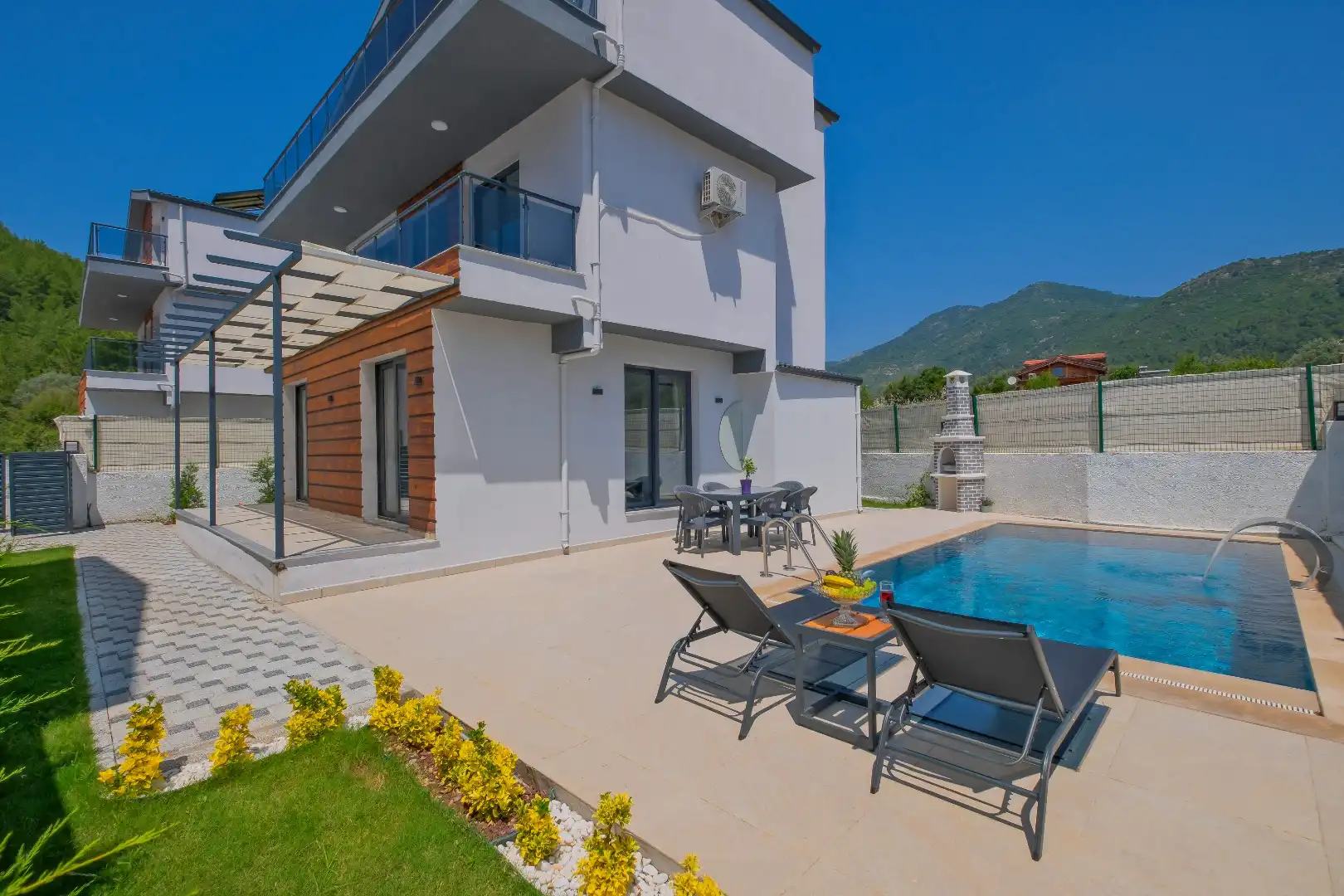 VİLLA POTTER 2 in Yesil Uzumlu, with Private Pool