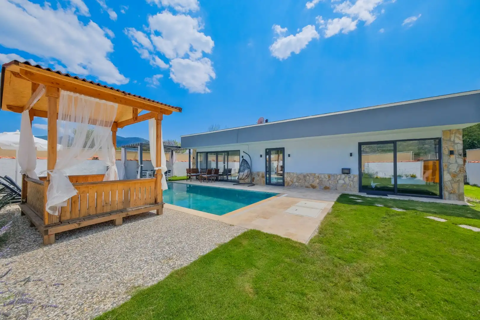 VİLLA BELARA 1 in Yesil Uzumlu, with Private Pool