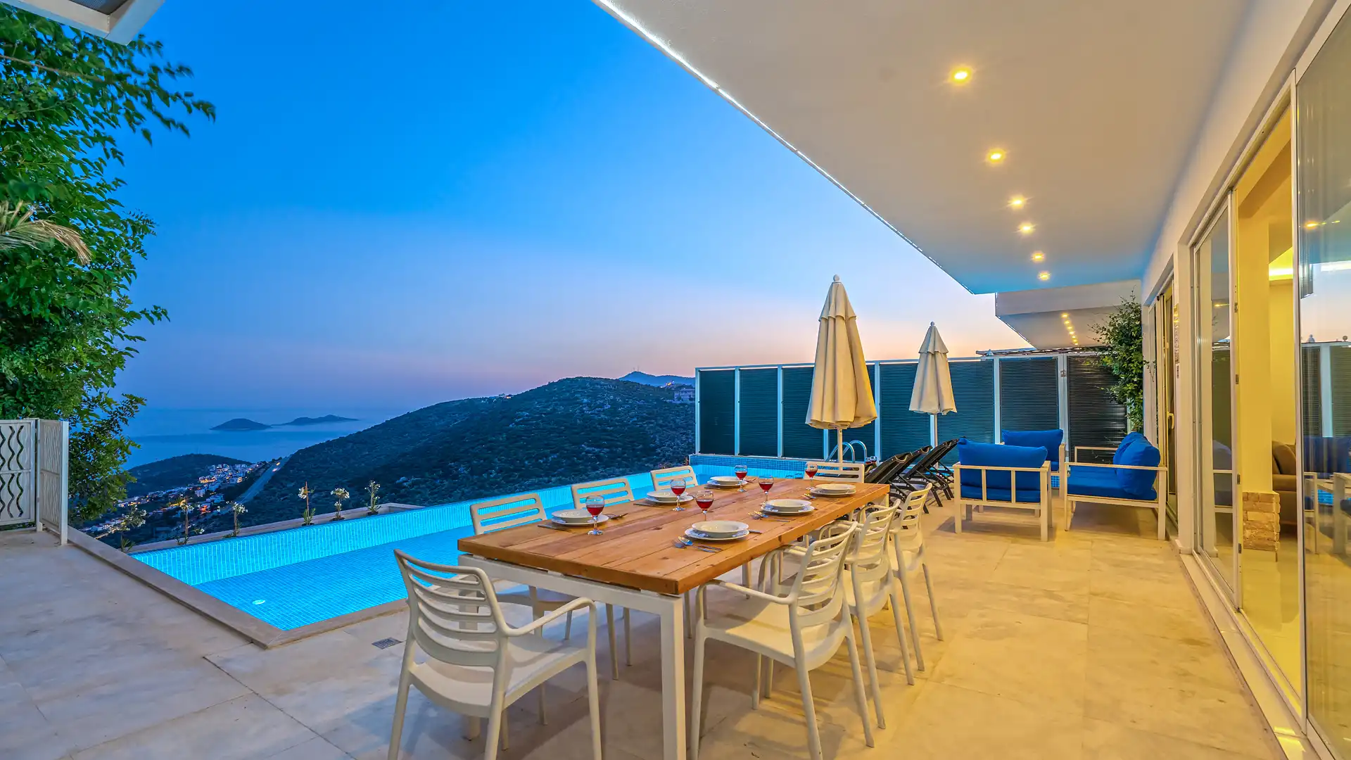 Villa Elite Sapphire in Akbel, with Private Pool