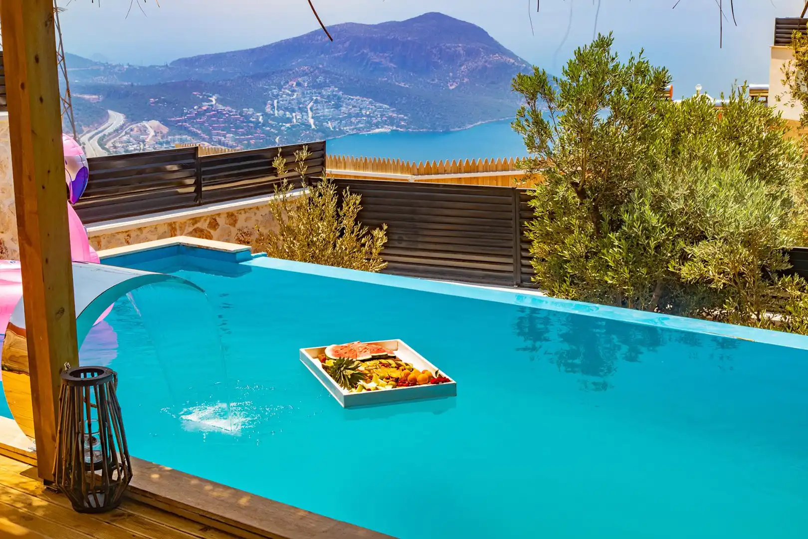 Villa Bianca House in Akbel, with Private Pool