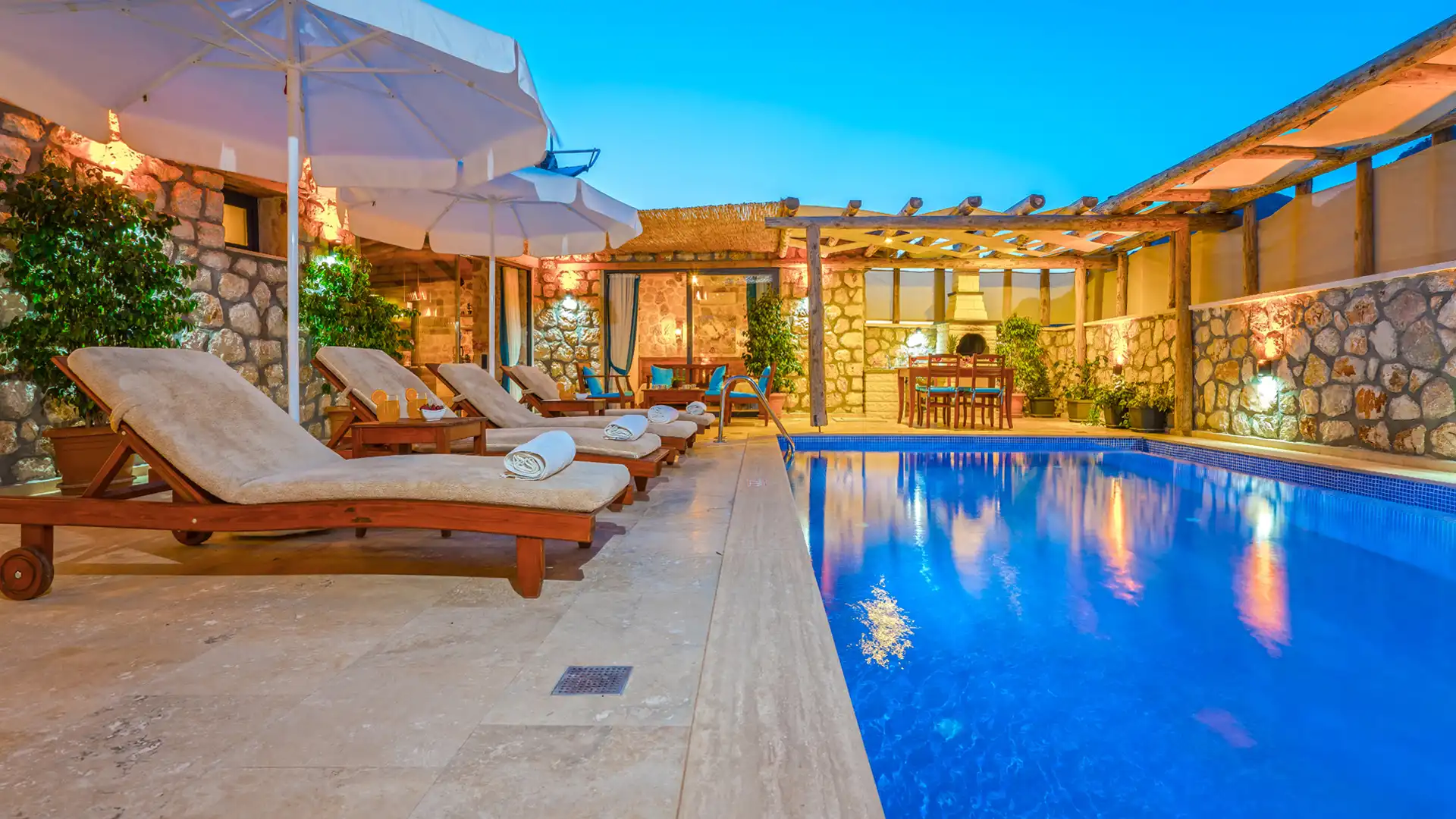 Villa Calipolis in Ordu, with Private Pool