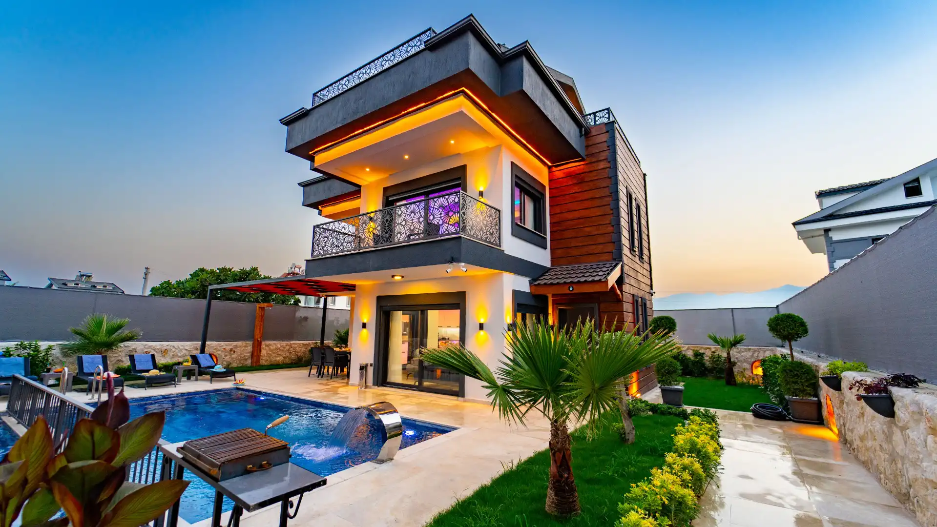 VİLLA ALTUR 1 in Seydikemer, with Private Pool