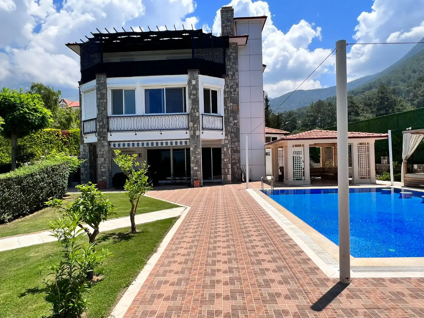 VİLLA MAHNOOR in Ovacik, with Private Pool