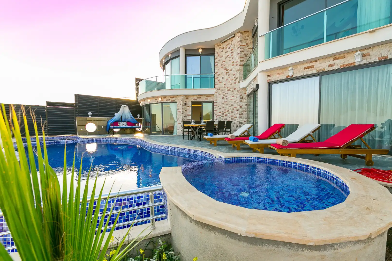 Villa Monza in Akbel, with Private Pool