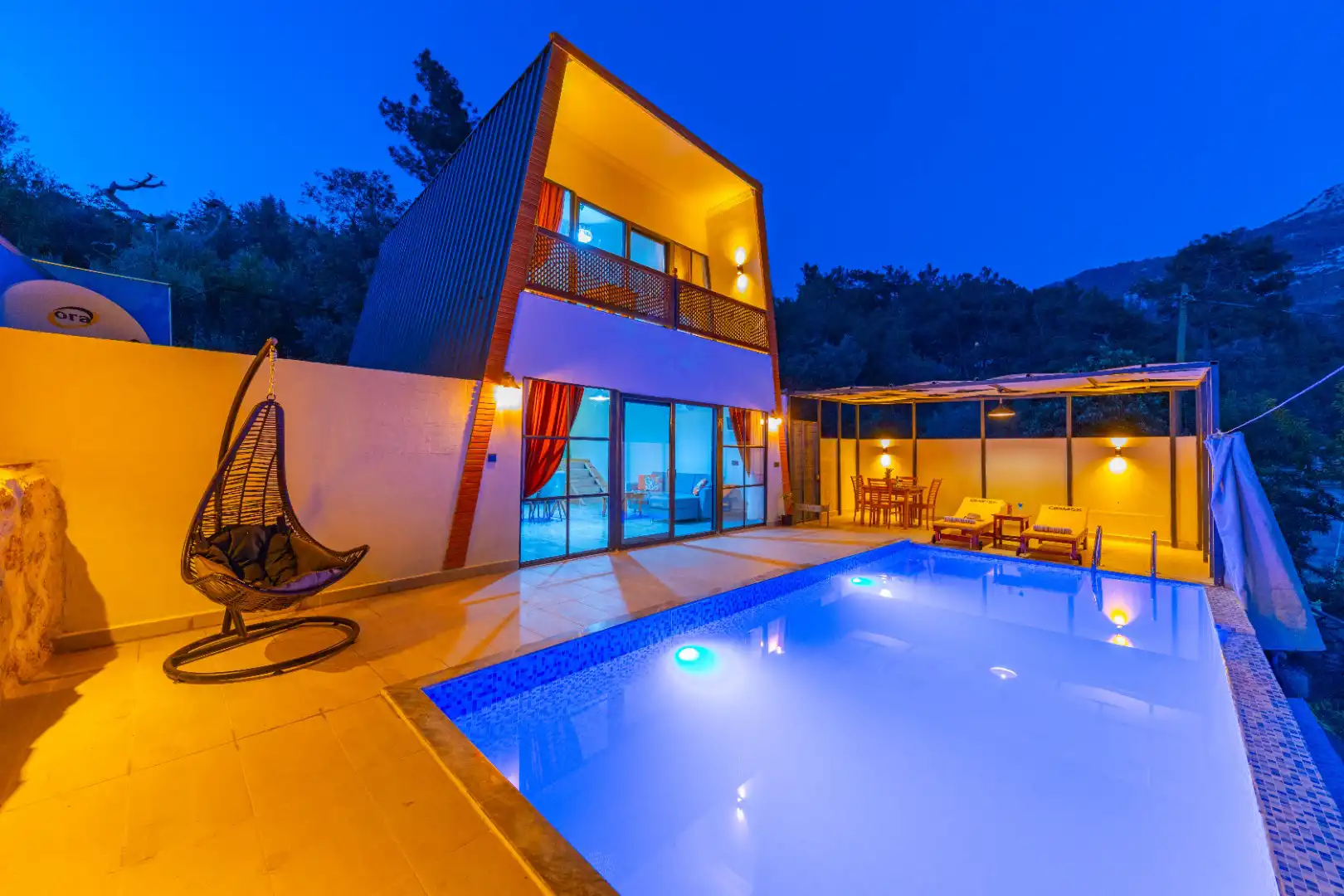 VILLA FALCONİA in İslamlar, with Private Pool