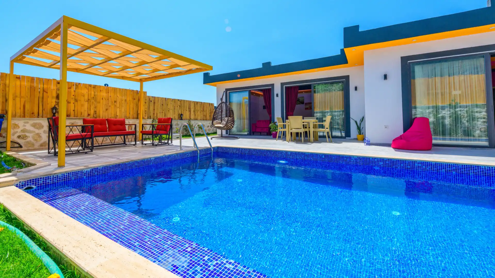 Villa Zeytin Dali in Caykoy, with Private Pool