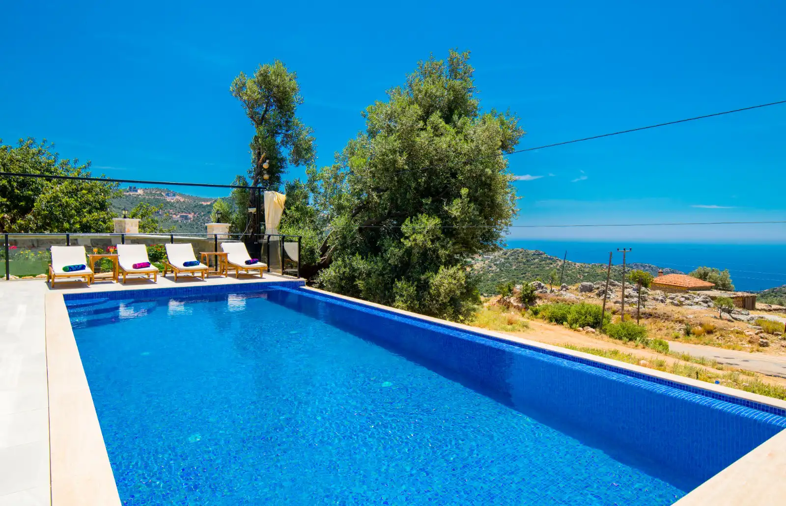 VİLLA ALMEDA in Kordere, with Private Pool