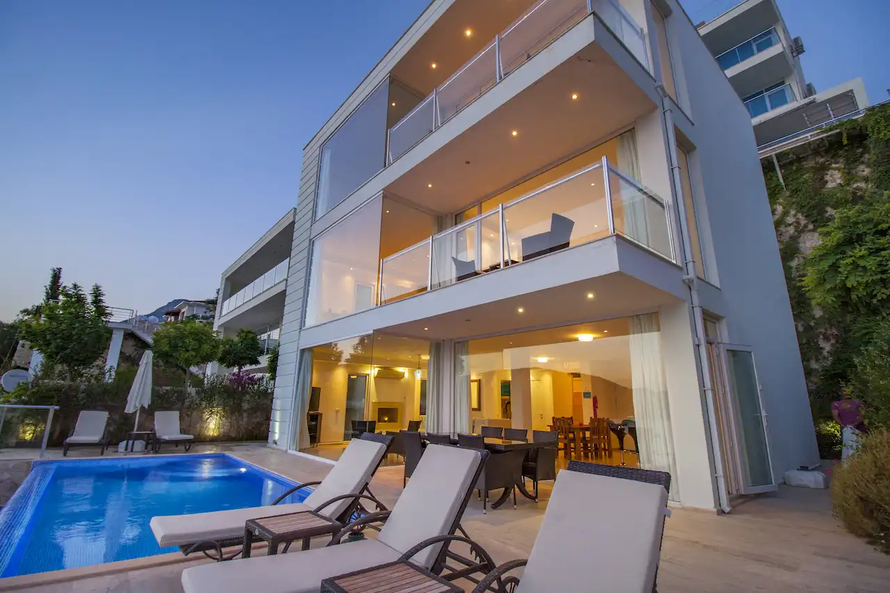 Villa Coastal Horizon in Kısla, with Private Pool