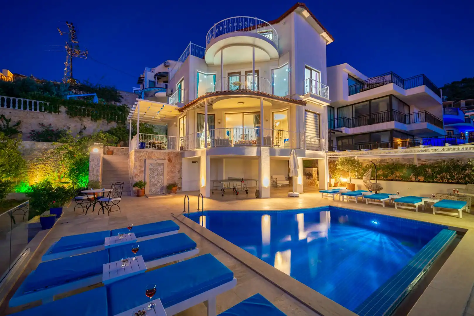 Villa Clair in Kısla, with Private Pool