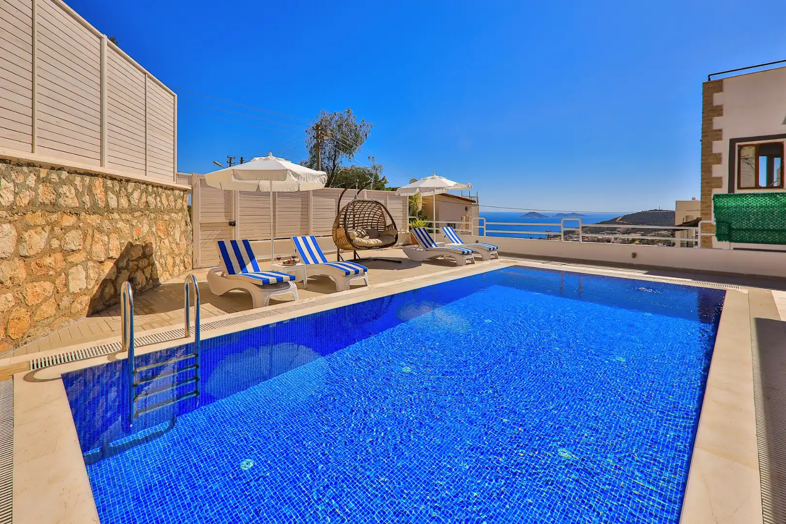 VİLLA DİGİTAL in Kiziltas, with Private Pool
