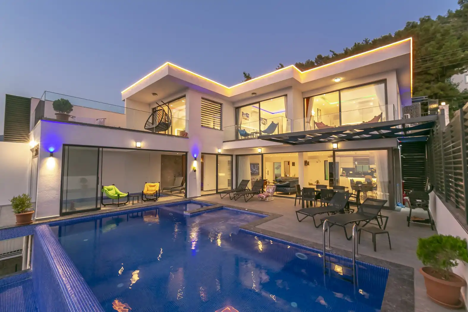 VİLLA MAJESTE in Uzumlu, with Private Pool