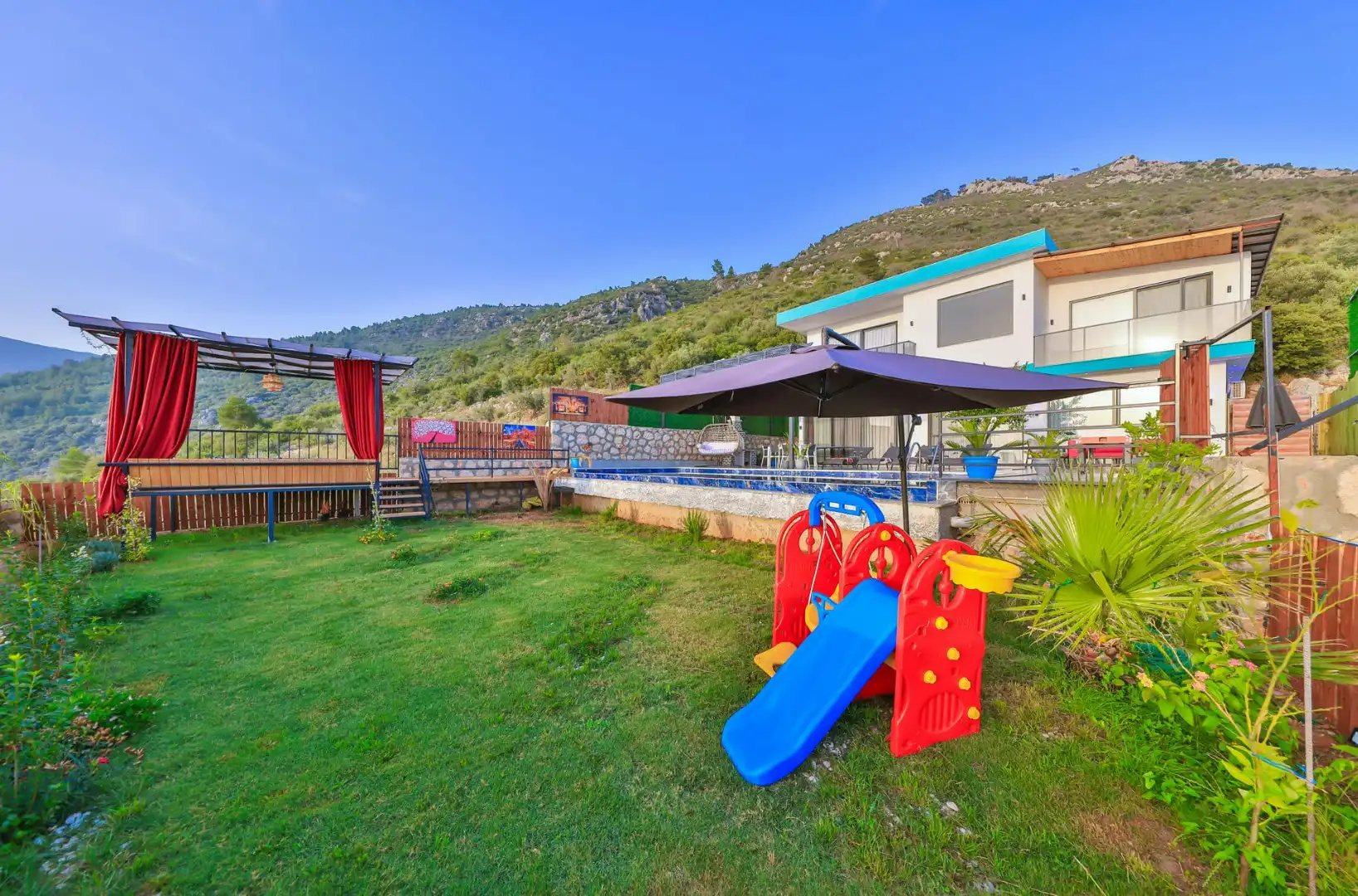 VİLLA FERİŞTAH in Uzumlu, with Private Pool