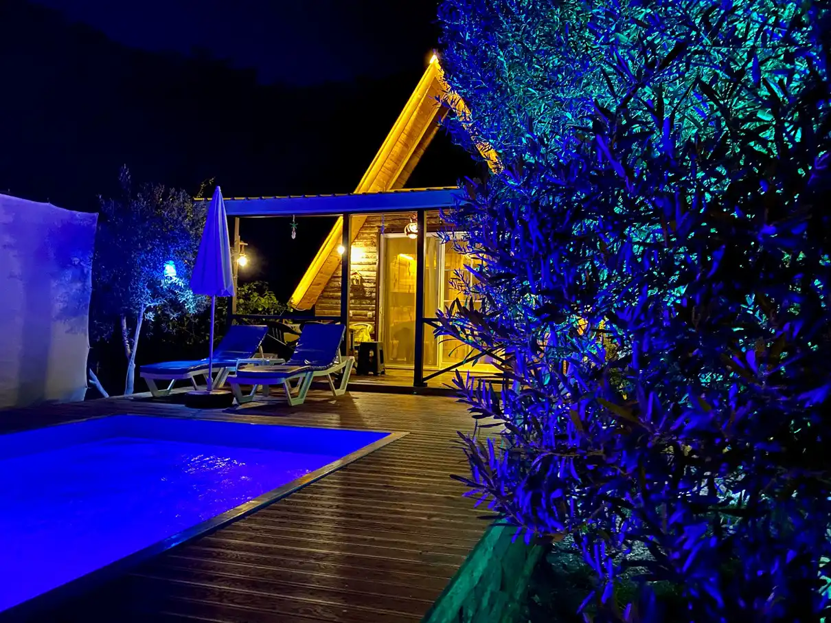 Bungalov Miri in Yaniklar, with Private Pool
