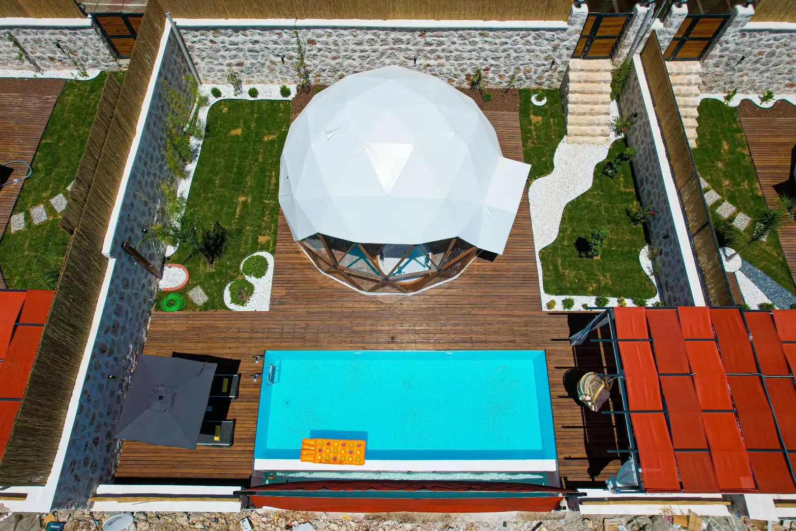Dome Luxury 6 in Caykoy, with Private Pool