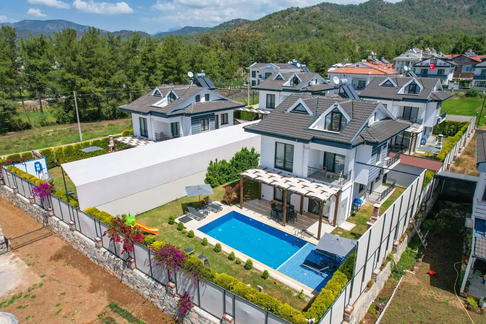 VİLLA LEONA 4 in Ciftlik, with Private Pool