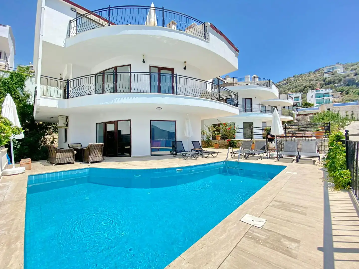 Villa Mendes in Kısla, with Private Pool