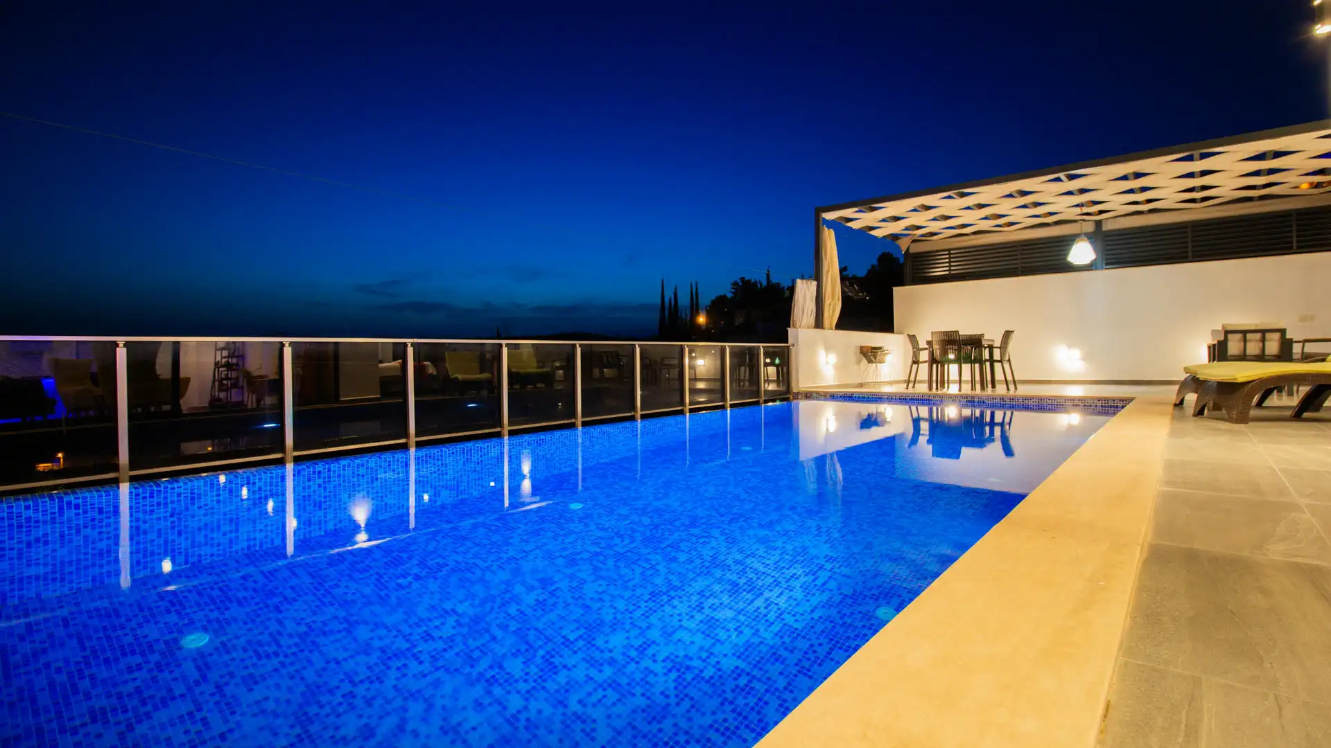 VİLLA ŞANS in Uzumlu, with Private Pool