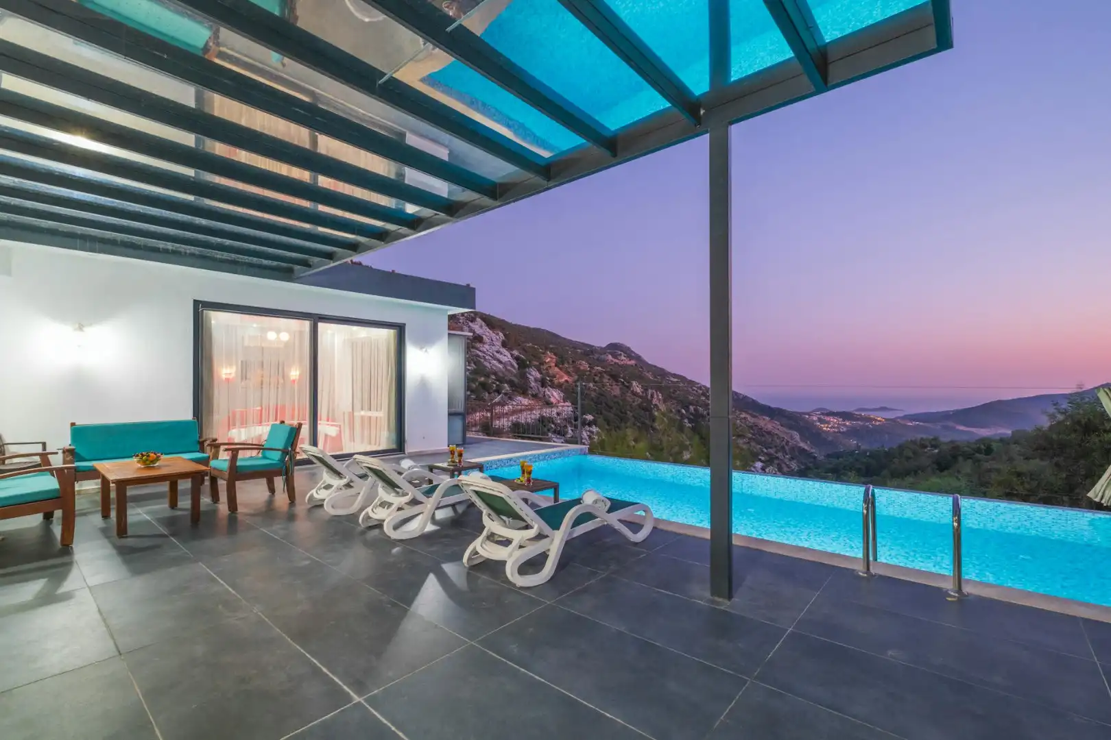 VİLLA SEZEN in İslamlar, with Private Pool