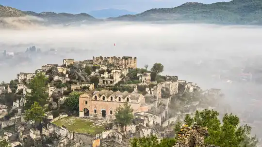 Kayakoy: Ghost Town 